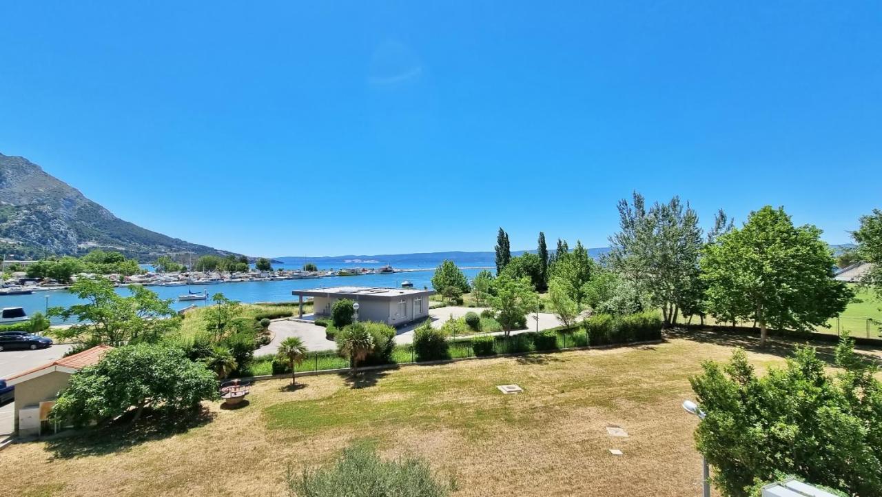 Apartment Cesarica Omis Exterior photo
