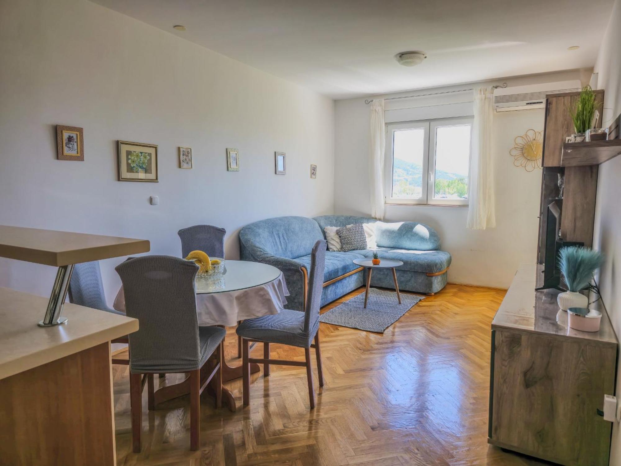 Apartment Cesarica Omis Exterior photo
