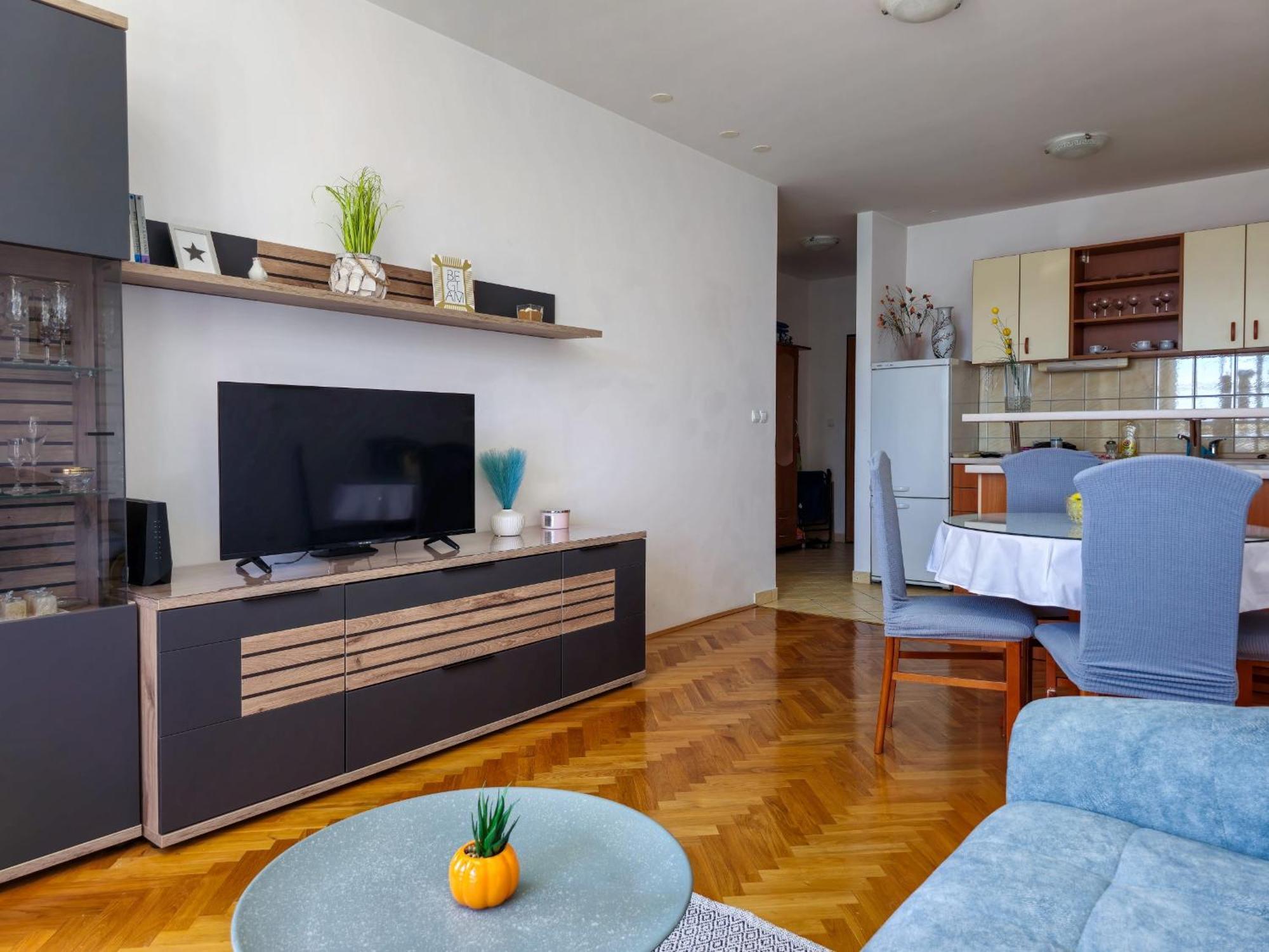 Apartment Cesarica Omis Exterior photo